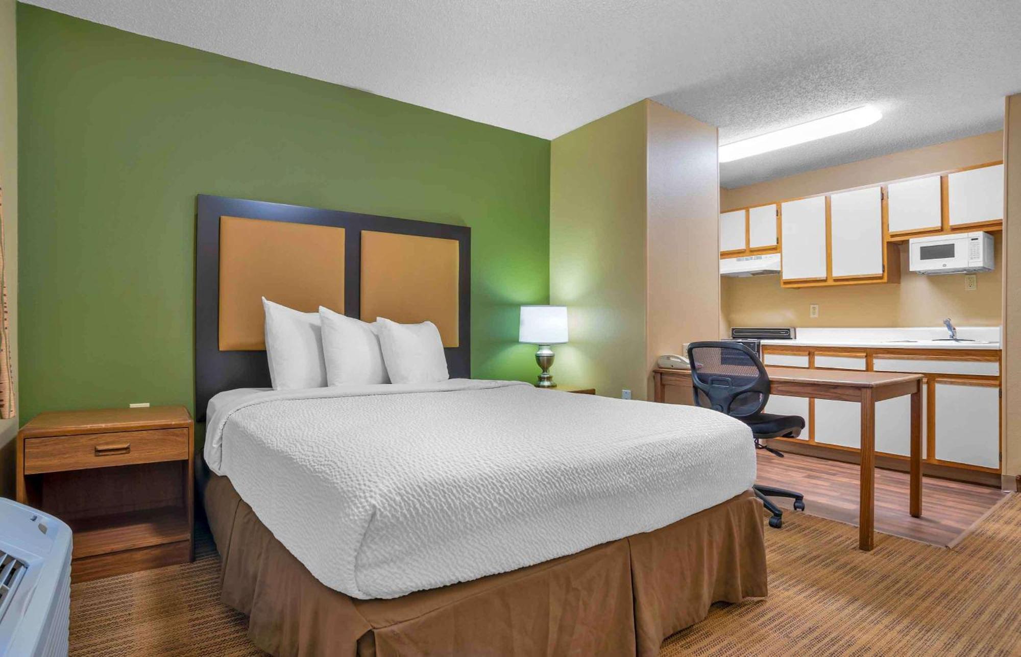 Suburban Studios Indianapolis Northwest - College Parks Ngoại thất bức ảnh