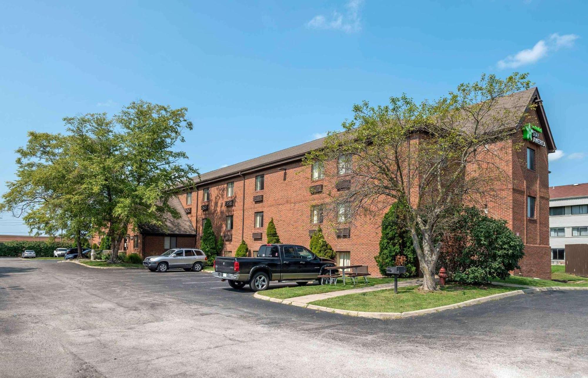 Suburban Studios Indianapolis Northwest - College Parks Ngoại thất bức ảnh
